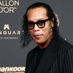 Ex-CEO do Man Utd afirma que rejeitou a chance de contratar Ronaldinho