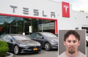 Ex-aluno de Yale nu e empunhando uma espingarda invade a loja Tesla da Bay Area Ex-aluno de Yale nu e empunhando uma espingarda invade a loja Tesla da Bay Area