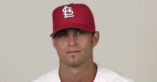 Cartas de amor na prisão reveladas entre o ex-assassino da MLB Daniel Serafini e sua amante babá