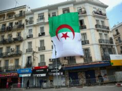 Ex-ministro da Indústria da Argélia preso em caso de corrupção de alto nível Ex-ministro da Indústria da Argélia preso em caso de corrupção de alto nível