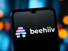 Exclusivo: Beehiiv se expande para podcasting, visando Patreon Exclusivo: Beehiiv se expande para podcasting, visando Patreon