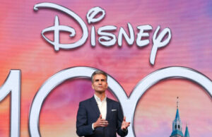 FCC analisa licenças de transmissão da Disney e ABC sobre ‘discriminação ilegal’ FCC analisa licenças de transmissão da Disney e ABC sobre 'discriminação ilegal'