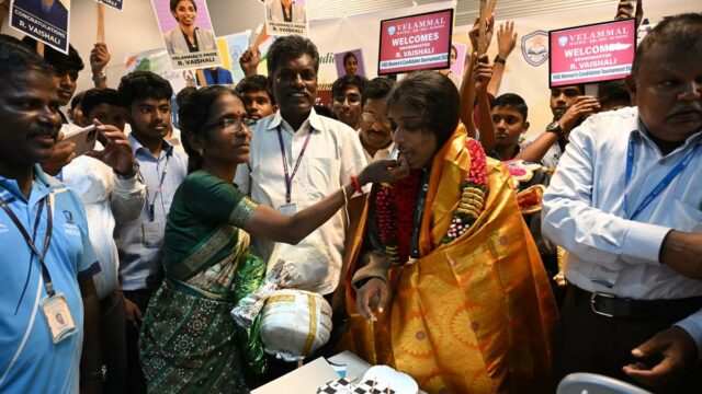 FIDE revela datas provisórias para partida do Campeonato Mundial Gukesh-Sindarov e abre processo de licitação
