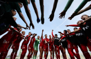 FIFA permite que seleção afegã de futebol feminino compita em eventos internacionais FIFA permite que seleção afegã de futebol feminino compita em eventos internacionais