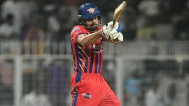 Faf du Plessis: As cenas de Choudhary me lembram MS Dhoni de antigamente
