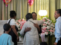 Família processa EUA pela morte de criança de 8 anos sob custódia após cruzar a fronteira Yahoo news home