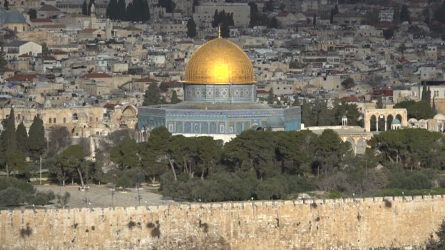 Fechamento israelense de Al-Aqsa é 'seletivo', 'discriminatório' Fechamento israelense de Al-Aqsa é 'seletivo', 'discriminatório'