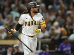 Fernando Tatis Jr. acredita que ‘os deuses do beisebol estão realmente bravos’ com ele durante o início brutal dos Padres Fernando Tatis Jr., do San Diego Padres, vê seu sacrifício voar.