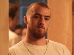 Fez de Angus Cloud foi a ‘espinha dorsal’ da terceira temporada de ‘Euphoria’ antes de sua morte porque Sam Levinson ‘queria que ele permanecesse limpo’ e ‘ele precisava de algo pelo qual ansiar’ Fez de Angus Cloud foi a 'espinha dorsal' da terceira temporada de 'Euphoria' antes de sua morte porque Sam Levinson 'queria que ele permanecesse limpo' e 'ele precisava de algo pelo qual ansiar'