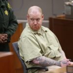 Filho problemático das lendas de Hollywood Ryan O'Neal e Farrah Fawcett mostra um olhar assustador no tribunal