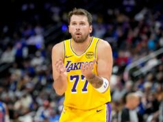 ‘Fim da temporada’: fãs do Lakers reagem após lesão assustadora de Luka Doncic x OKC 'Fim da temporada': fãs do Lakers reagem após lesão assustadora de Luka Doncic x OKC
