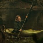 Taron Egerton e Charlize Theron em