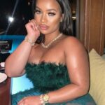 Gabrielle Carrington, 29, conhecida como RIELLEUK - atingiu Klaudiglam, estrela do Instagram e TikTok, bem como outra mulher e um homem na casa dos 50 anos que estava desbloqueando sua e-scooter