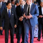 Anthony Albanese e o Sultão Haji Hassanal Bolkiah comprometem-se a manter abertos os fluxos comerciais. Foto: Bianca De Marchi/AAP PHOTOS