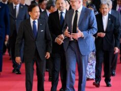 Fluxos comerciais abertos: Brunei promete fortalecer o fornecimento de combustível à Austrália Anthony Albanese e o Sultão Haji Hassanal Bolkiah comprometem-se a manter abertos os fluxos comerciais. Foto: Bianca De Marchi/AAP PHOTOS