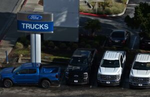 Ford faz recall de 1,4 milhão de caminhões F-150 por defeito na troca de marchas Ford faz recall de 1,4 milhão de caminhões F-150 por defeito na troca de marchas