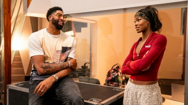 'Foul Play With Anthony Davis' obtém as melhores classificações de estreia da Cable neste ano na principal demonstração para adultos (EXCLUSIVO)
