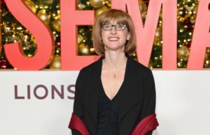 Freida McFadden nega usar IA para escrever livros após revelação de identidade Freida McFadden nega usar IA para escrever livros após revelação de identidade