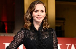 Funcionário da Vogue que inspirou o personagem de ‘Devil Wears Prada’ de Emily Blunt relembra ter conhecido a atriz IRL | Vídeo Meryl Streep é vista no set de