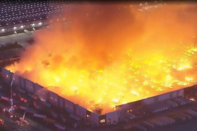 Funcionário perturbado identificado como suposto incendiário por trás do grande incêndio em um armazém em Ontário
