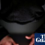 Gangues criminosas lucram com a duplicação de sites de abuso sexual infantil, dizem especialistas