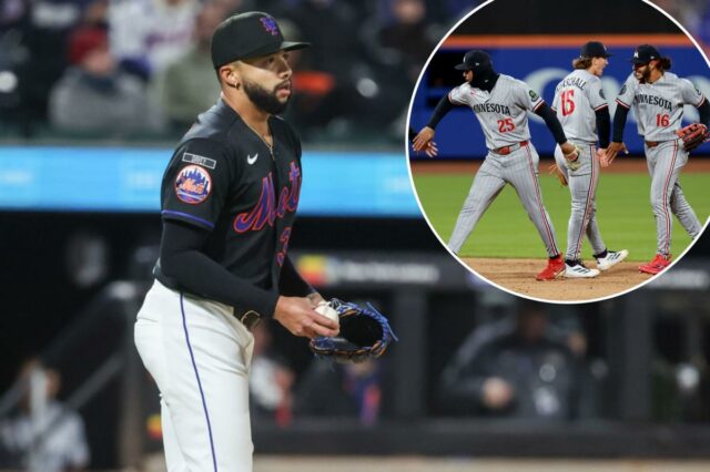 O arremessador substituto do New York Mets, Devin Williams (38), reage após correr.