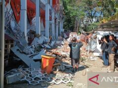 Gempa M 7.6 de Sulut, Tempat Ibadah hingga Gedung Olahraga Hancur Gempa M 7.6 de Sulut, Tempat Ibadah hingga Gedung Olahraga Hancur