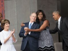 George W. Bush tem uma teoria sobre por que as pessoas amam sua amizade com Michelle Obama Laura Bush, George W. Bush, Michelle Obama e Barack Obama em 2016.