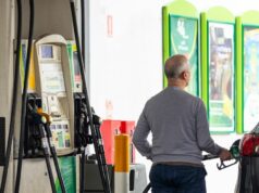 Governo gasta US$ 20 milhões em campanha de combustível pedindo aos australianos que dirijam menos Preços da gasolina na Austrália