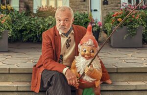 Graham Norton provoca novo game show ‘The Neighbourhood’, diz Taylor Swift ‘Opalite’ Cameo foi um sonho que se tornou realidade: ‘Ela fez isso acontecer para mim’ Graham Norton provoca novo game show 'The Neighbourhood', diz Taylor Swift 'Opalite' Cameo foi um sonho que se tornou realidade: 'Ela fez isso acontecer para mim'