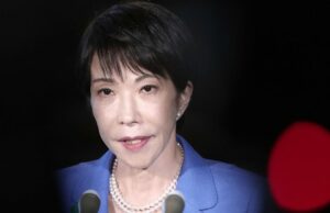 Grande terremoto de magnitude 7,5 atinge o Japão, alerta de tsunami emitido A primeira-ministra do Japão, Sanae Takaichi, disse que o governo criou uma força-tarefa de emergência e apressou os cidadãos nas áreas afetadas a evacuarem para um local seguro.