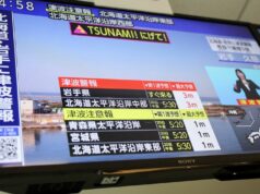 Grande terremoto de magnitude 7,5 atinge o Japão e desencadeia alertas de tsunami Yahoo news home