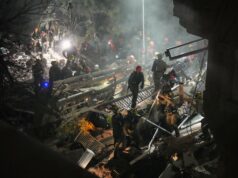 Guerra do Irã ao vivo: Teerã rejeita o prazo de terça-feira de Trump no Estreito de Ormuz Guerra do Irã ao vivo: Teerã rejeita o prazo de terça-feira de Trump no Estreito de Ormuz