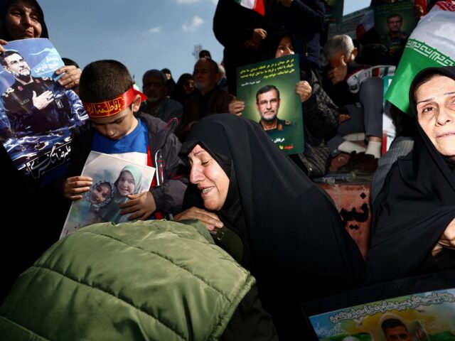 Guerra do Irã ao vivo: Trump se dirigirá à nação; Teerã nega buscar cessar-fogo
