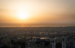 Guerra libanesa deslocada com início do cessar-fogo entre Israel e Hezbollah Guerra libanesa deslocada com início do cessar-fogo entre Israel e Hezbollah