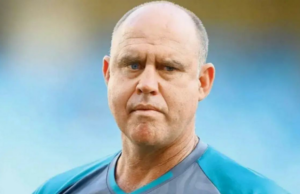 Hayden fala sobre o fiasco de rebatidas dos Titãs de Gujarat contra os índios de Mumbai Hayden fala sobre o fiasco de rebatidas dos Titãs de Gujarat contra os índios de Mumbai