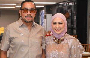 Heboh! Istri Ahmad Sahroni Diisukan Selingkuh com o baterista Band 90-an Heboh! Istri Ahmad Sahroni Diisukan Selingkuh com o baterista Band 90-an