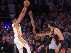 Heróis, zeros da derrota do Knicks no jogo 2 para o Hawks: o último arremesso passivo de Mikal Bridges termina uma noite difícil O armador do Atlanta Hawks, CJ McCollum #3, dá um chute sobre o atacante do New York Knicks, Og Anunoby #8, durante o quarto período.