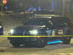 Homem se recusa a falar com policiais após ser baleado em Atlanta Yahoo news home