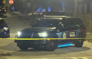 Homem se recusa a falar com policiais após ser baleado em Atlanta Yahoo news home