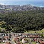 Homens acusados ​​de voar drone sobre Wollongong para traficar drogas