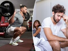 Homens – cuidado com os erros de exercício que podem levar a sérios problemas sexuais Homem fazendo agachamento com barra em uma academia.