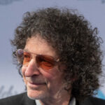 Howard Stern processado por ex-funcionário, afirma que criou um ambiente de trabalho hostil