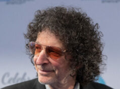 Howard Stern processado por ex-funcionário, afirma que criou um ambiente de trabalho hostil Howard Stern processado por ex-funcionário, afirma que criou um ambiente de trabalho hostil