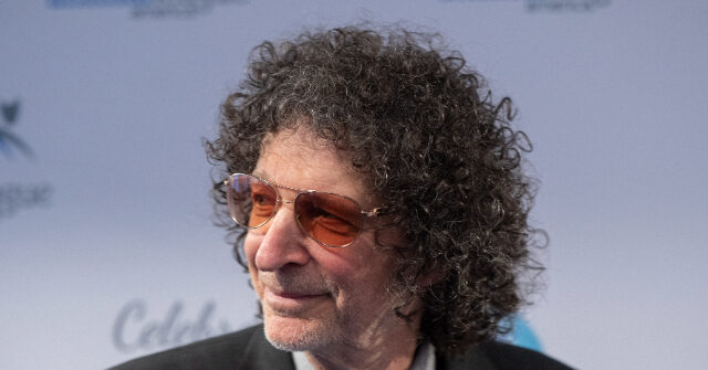 Howard Stern processado por ex-funcionário, afirma que criou um ambiente Howard Stern processado por ex-funcionário, afirma que criou um ambiente de trabalho hostil