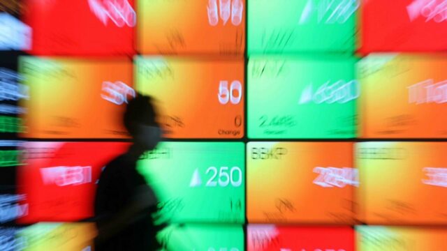 IHSG Sesi I Goyah Usai Selat Hormuz Ditutup Lagi, Cek 3 Saham Paling Kinclong di Jajaran LQ45
