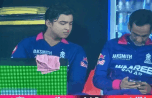 IPL 2026: Bhinder, gerente do Rajasthan Royals, multou Rs 1 lakh, avisado pela ACSU do BCCI sobre o uso de telefone em abrigo IPL 2026: Bhinder, gerente do Rajasthan Royals, multou Rs 1 lakh, avisado pela ACSU do BCCI sobre o uso de telefone em abrigo