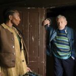 Ian McKellen está em sua melhor forma na comédia dramática do mundo da arte 'The Christophers'