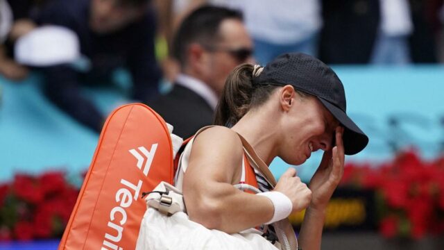 Iga Swiatek desiste devido a doença e Sabalenka no Aberto de Madrid nas oitavas de final
