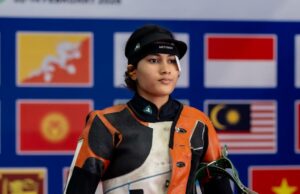 Índia no topo com Prachi ganhando ouro no rifle 50m feminino 3 posições na Copa do Mundo Júnior da ISSF lightbox-info